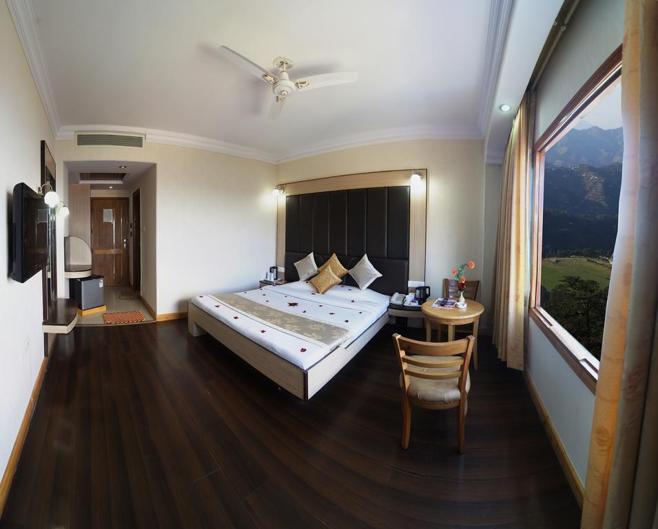 Hotel Landmark Shimla Cameră foto